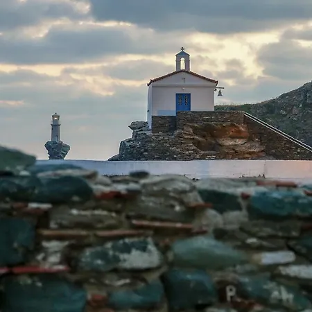 - Lasia Apartment Andros Town